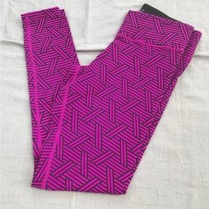 Victoria’s Secret PINK leggings
